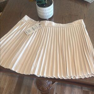 Elegant Cream Pleated Skirt